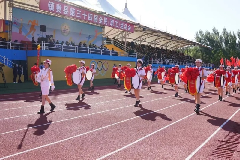 伐铿锵如战, 搏书写属于 伐铿锵如战, 搏书写属于