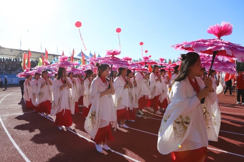 各代表队依 各代表队依