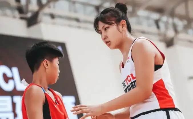 李沅珊, 女篮的阵容 李沅珊, 女篮的阵容