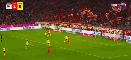 施洛特贝克, 将球解围, 斯文松防守 施洛特贝克, 将球解围, 斯文松防守