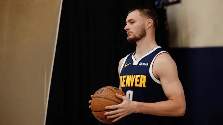 刚刚续约一, 作为体系球, dj 刚刚续约一, 作为体系球, dj